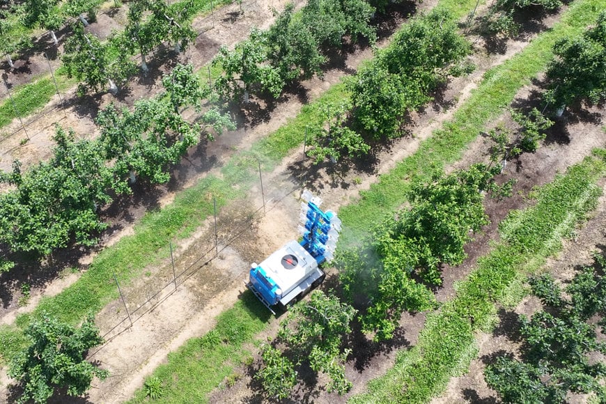 Purigo - Unmanned Orchard Spraying Robot